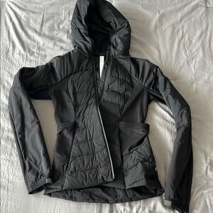 Lululemon Women's Black Hooded Jacket
